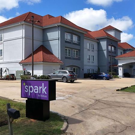 Spark By Hilton Brandon Kültér fotó